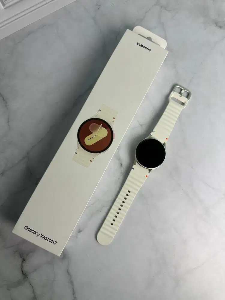 Samsung Galaxy Watch 7 40mm ORIGINAL SEIN not Fake