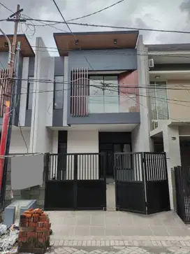 ‼️BARI GRESS‼️ RUMAH MODERN MINIMALIS MULYOSARI. ROW 2,5 MOBIL.