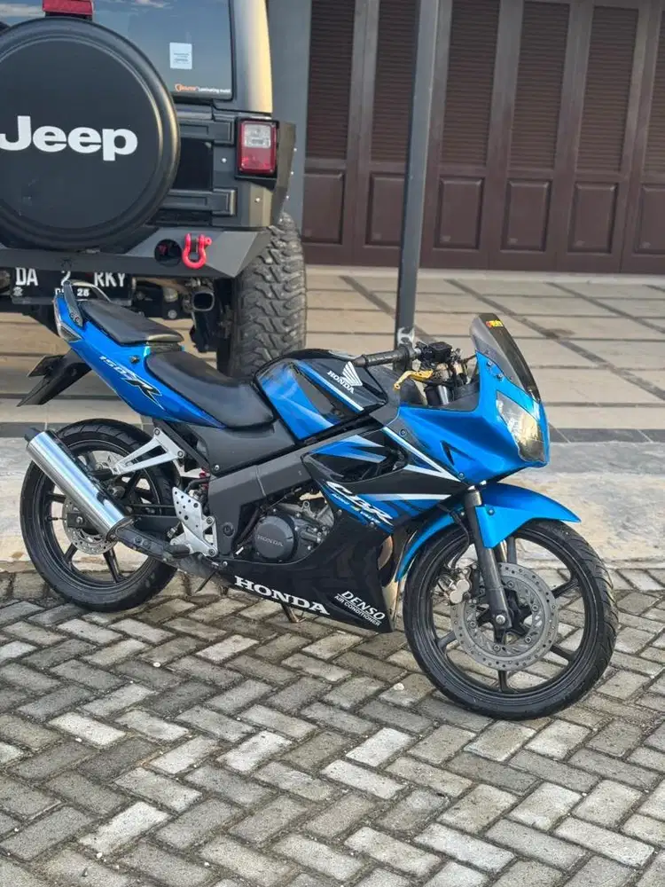 HONDA CBR OLD THAILAND 150 MOTOR NINJA 125Z