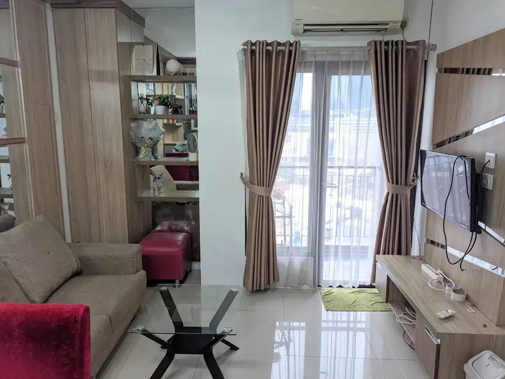 1 BR unit terang ,bersih siap huni midle floor tamansari semanggi