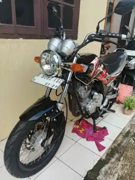 YAMAHA SCORPIO Z