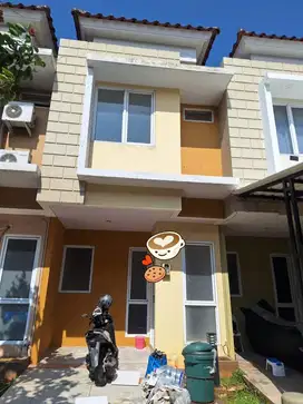 Di Sewakan Rumah di Cluster Virginia Gading Serpong