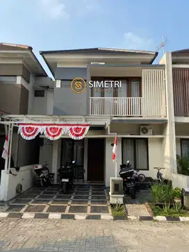 Dijual Rumah Siap Huni di Sekitar  Bintaro, Dekat Pintu Tol