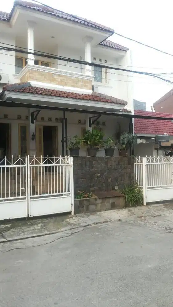 jual rumah bagus 2lantai di kelapa gading