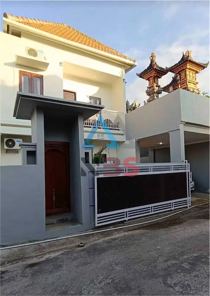 DiJual rumah 2 lantai Pemogan Denpasar Bali
