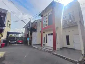 Jual rumah 2 lantai di Rancabolang margahayu Bandung