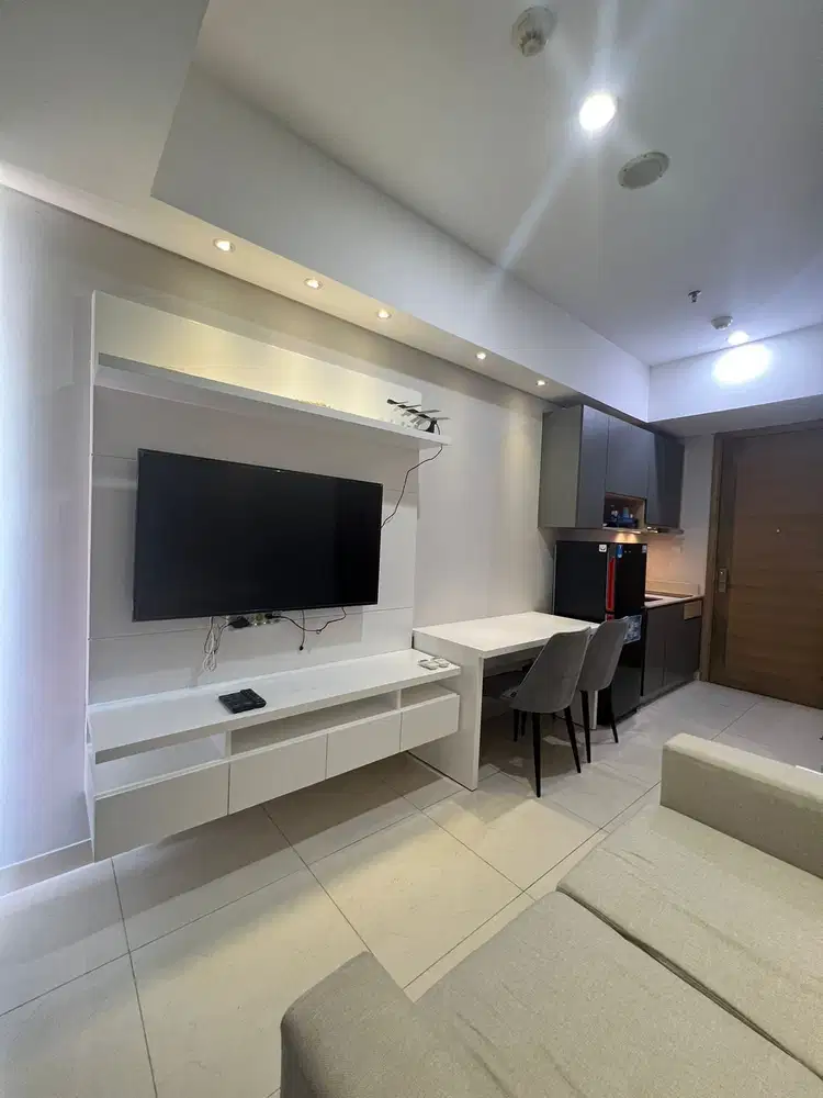 DISEWAKAN APARTEMEN TAMAN ANGGREK RESIDENCES 2 KAMAR Full FURNISH