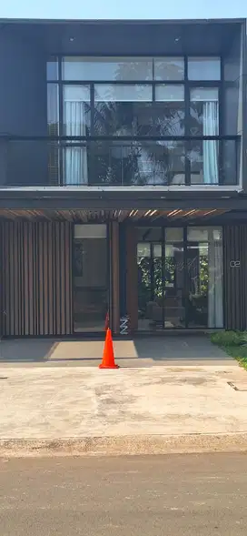 RUMAH MEWAH DENGAN HARGA MURAH DI JANTUNG KOTA TANGERANG