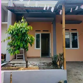 Dijual rumah murah lokasi strategis di Pamulang