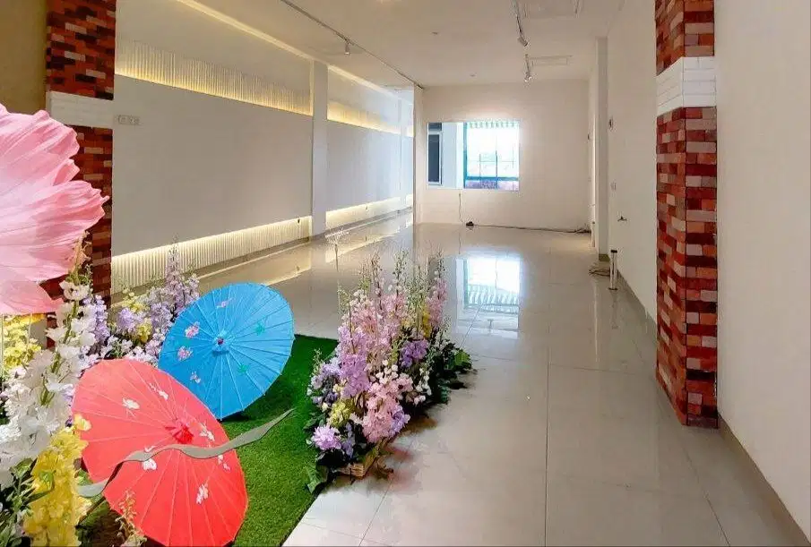 Rumah Bagus Semi Furnished Siap Huni Di Kebon Jeruk