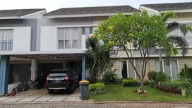 Rumah Di Cluster Palm Spring Jakarta Garden City-Ada Kolam Renang
