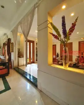Rumah Mewah di Kemang Jakarta Selatan