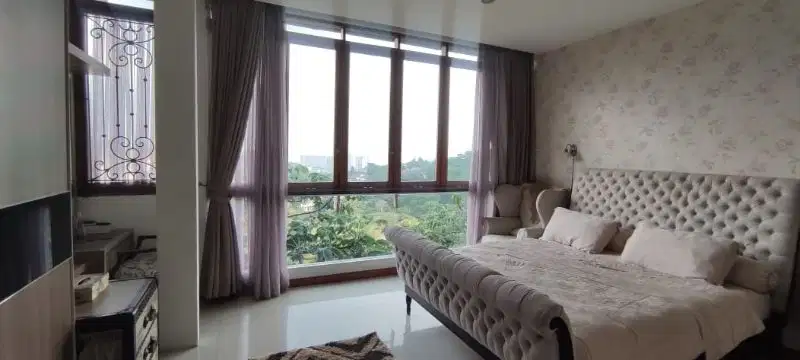 Dijual Rumah atau Villa Sejuk dan Asri di Cipaku Setiabudi
