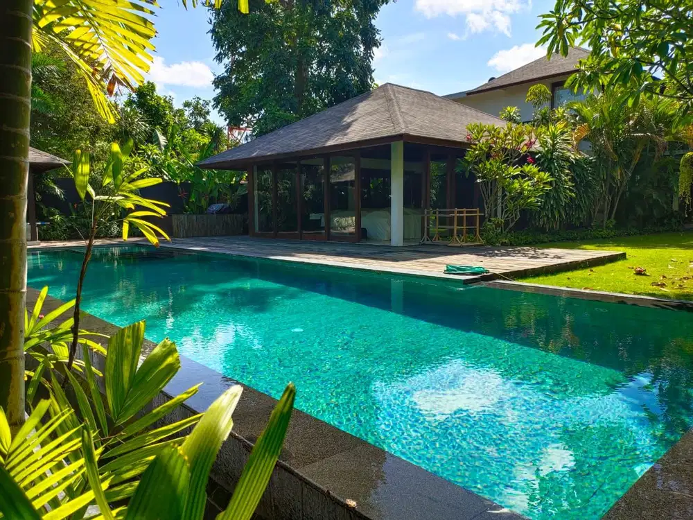 Di jual Villa seminyak
