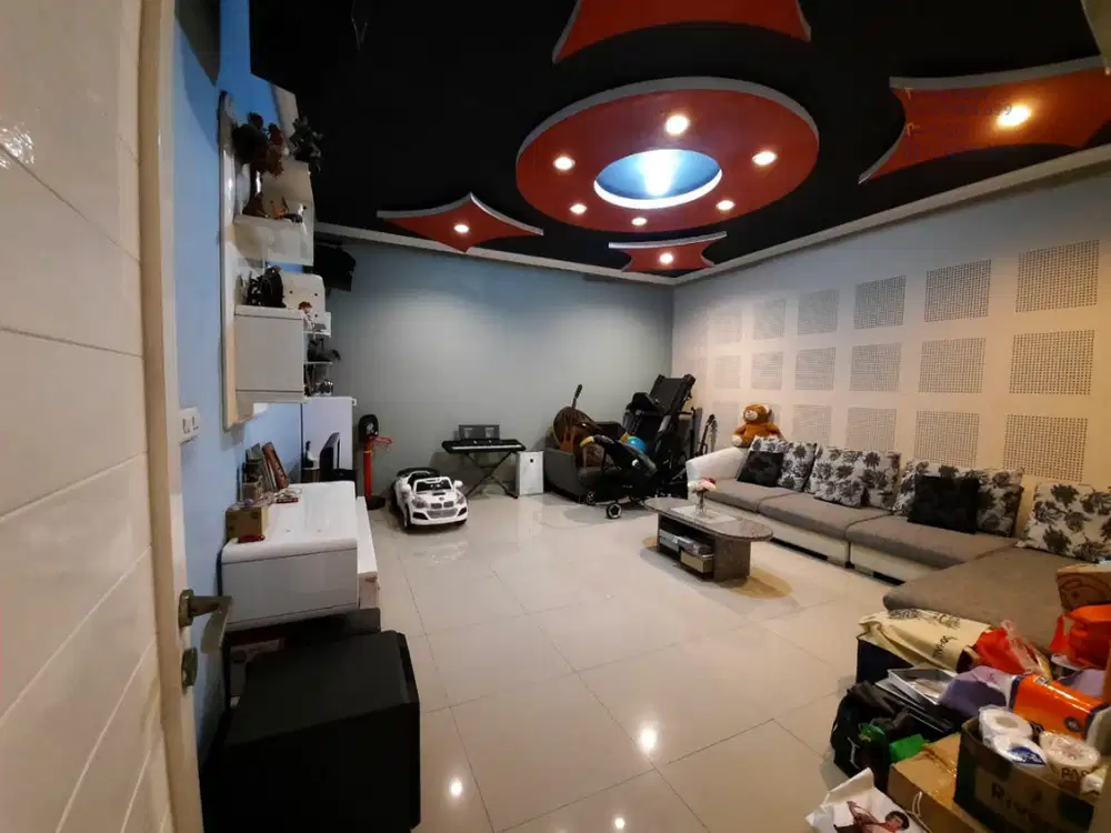 Dijual Nego Rumah Hadap Utara di Golf Lake