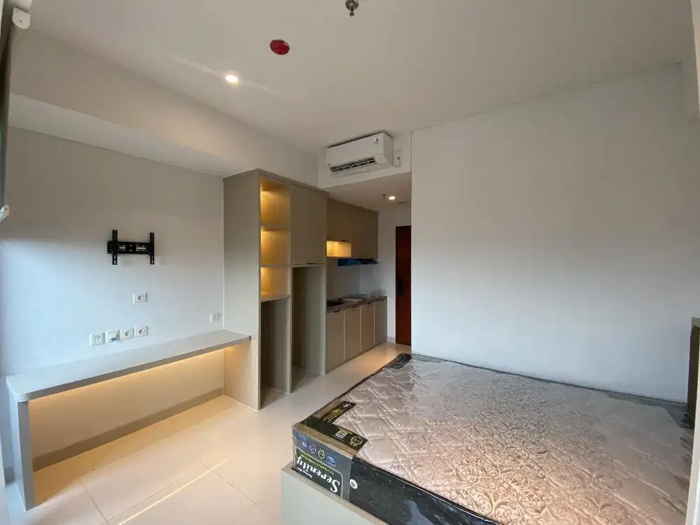 DISEWAKAN! APARTEMEN FULL FURNISHED LOKASI STRATEGIS KAWASAN BSD