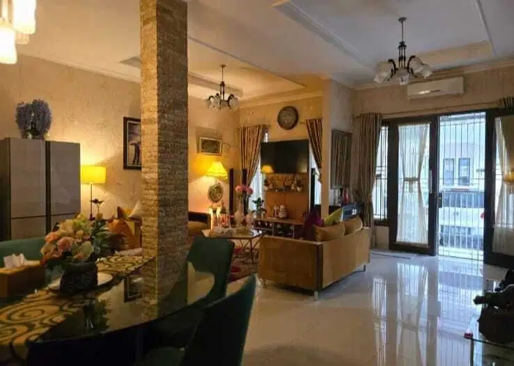 Rumah Dijual Di BSD The Green 2 Lantai Posisi Huk