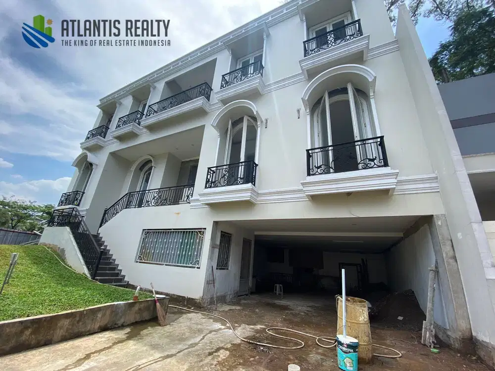 Dijual rumah mewah american style Cluster Emerald Cove gading serpong