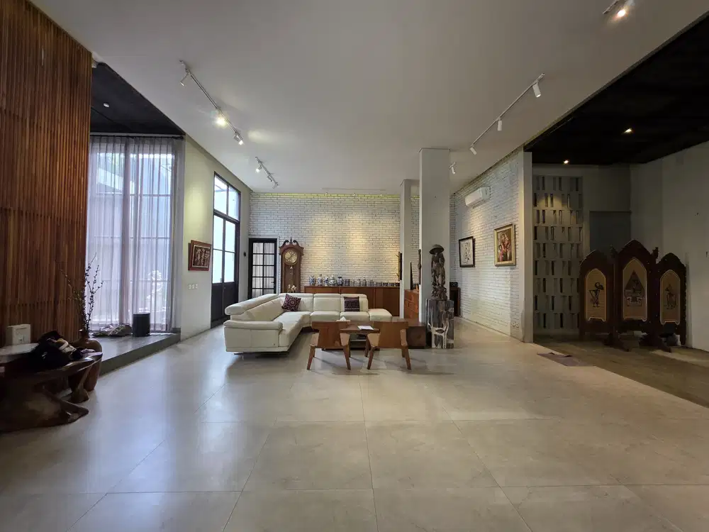 Full Furnished, Rumah Mewah Cluster Aristoteles Gading Serpong
