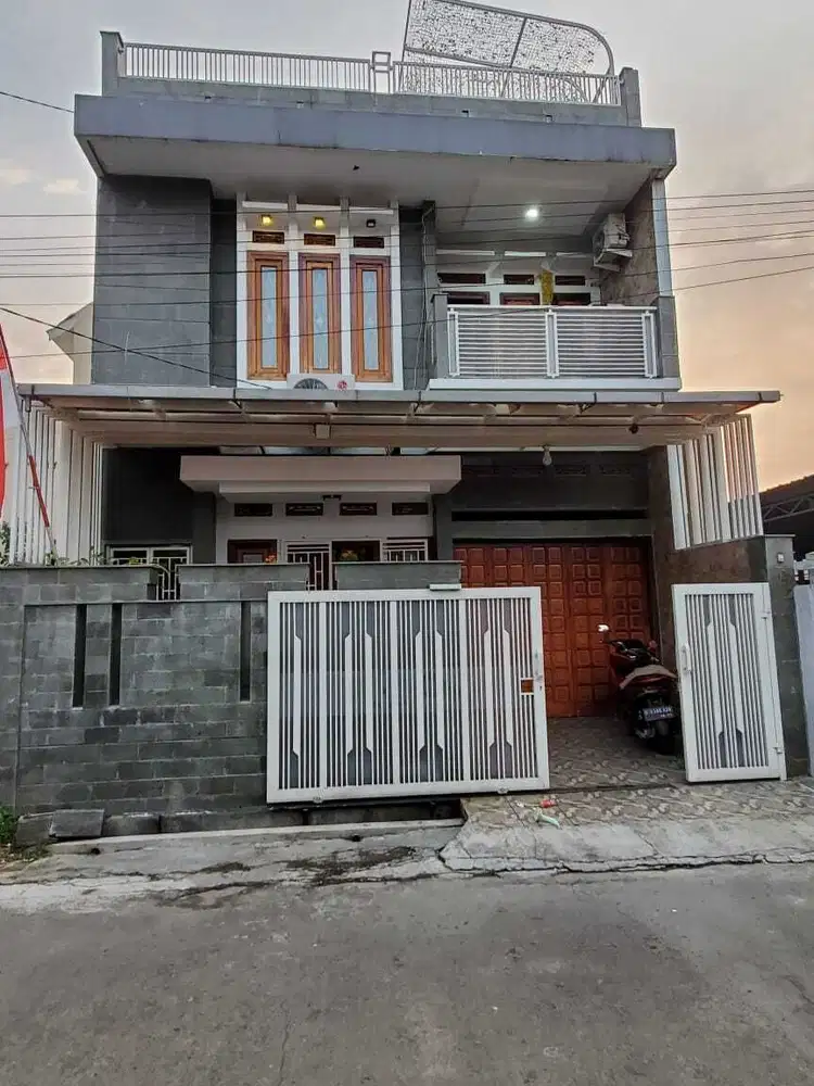 Dijual Rumah Minimalis Modern Mewah Di Daerah Antapani Kidul bandung