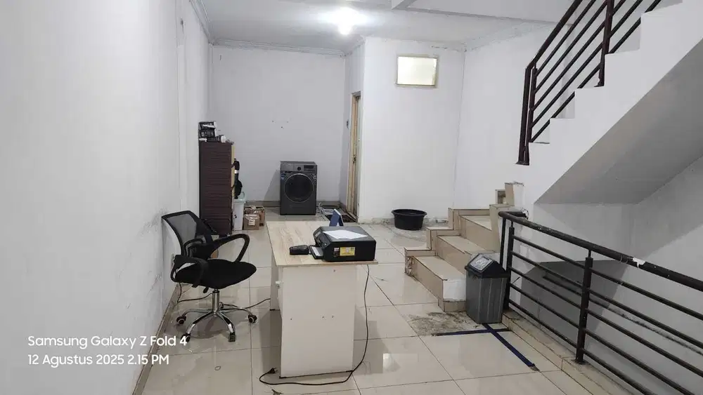 DISEWA RUKO 2 LANTAI SIAP USAHA DI PERMATA PALEM