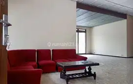 Di jual Rumah terawat  di setrasari - Bandung utara