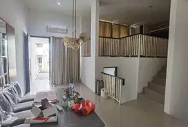 Dijual Rumah Mewah Furnish 2 Lantai di Citra 8 Aeromansion