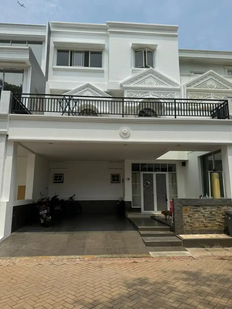 Dijual Rumah Full Furnish Pik1 8x17 3 Lantai Bisa KPR ReadyUnit