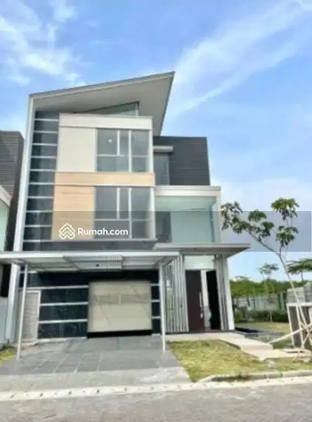 DIJUAL RUMAH GOLF ISLAND PIK UK 12X35 GOLF 3 LANTAI CLUSTER MOZART