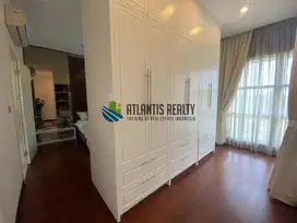 rumah fully furnished mewah 3 lantai cluster premium emerald cove summarecon