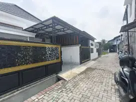 Rumah baru gres dekat gentan lingkungan cluster