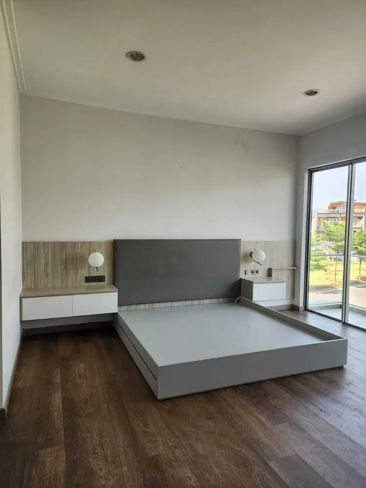 Sewa Rumah Golf Island PIK 10x20 2 Lantai Semi Furnished