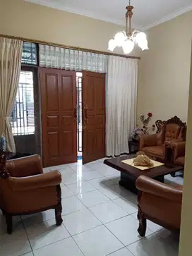 Dijual Rumah Siap Huni di Jalan Kembar Bandung