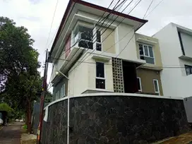 Rumah Hook Kece Sayap Tubagus Ismail Cigadung Dago dkt Cikutra ITB
