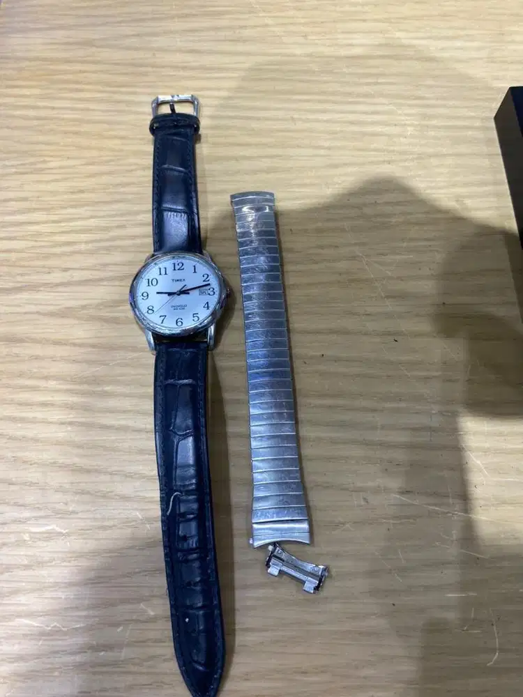 Jam tangan Timex