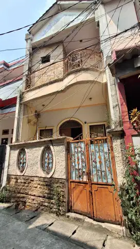 Dijual Rumah 2 Lantai Sunter, Jakarta Utara Lokasi Strategis