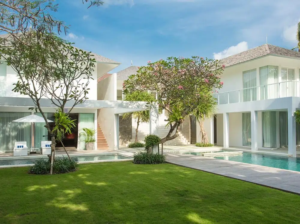 Villa pantai nelayan canggu