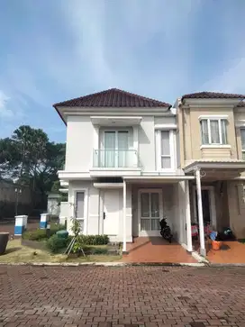 Dijual Rumah Siap Huni Hoek Cluster Elista Village Gading Serpong