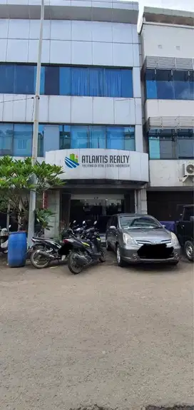 Ruko di Pinangsia Lippo Karawaci, Jual Cepat Ruko Siap Pakai Full Furnished