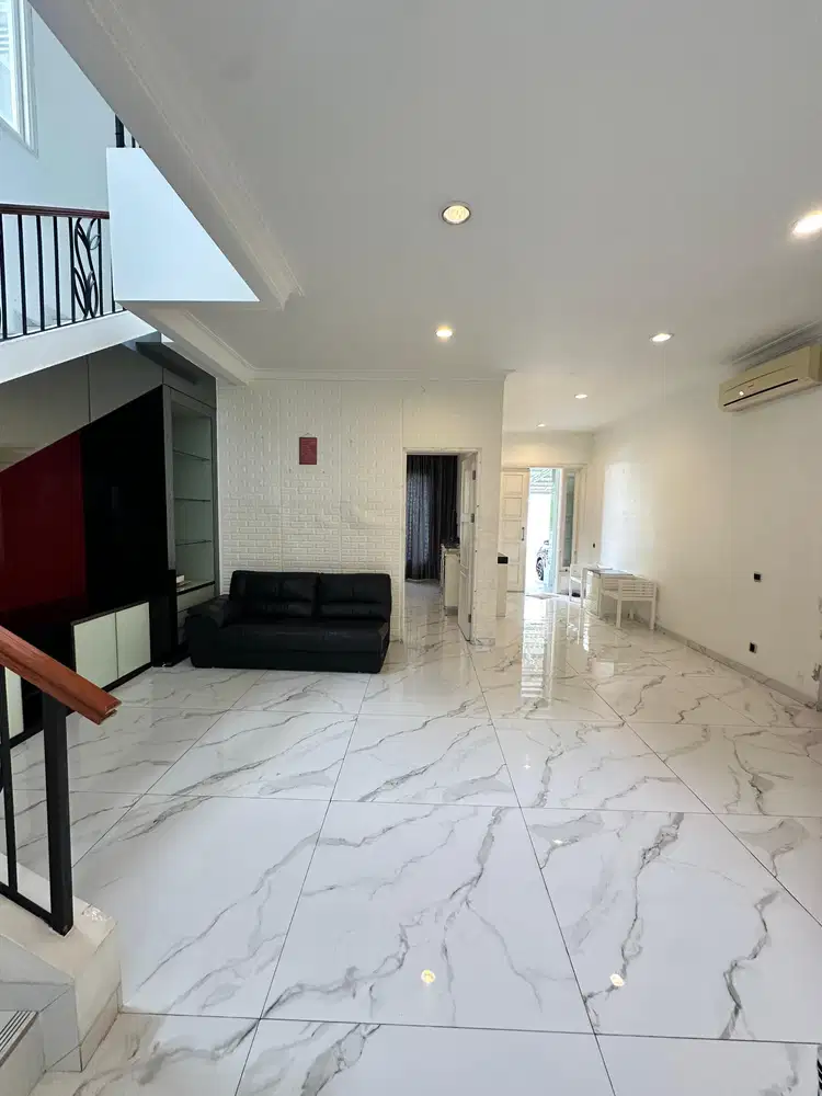 Rumah Aquamarine gading serpong tangerang