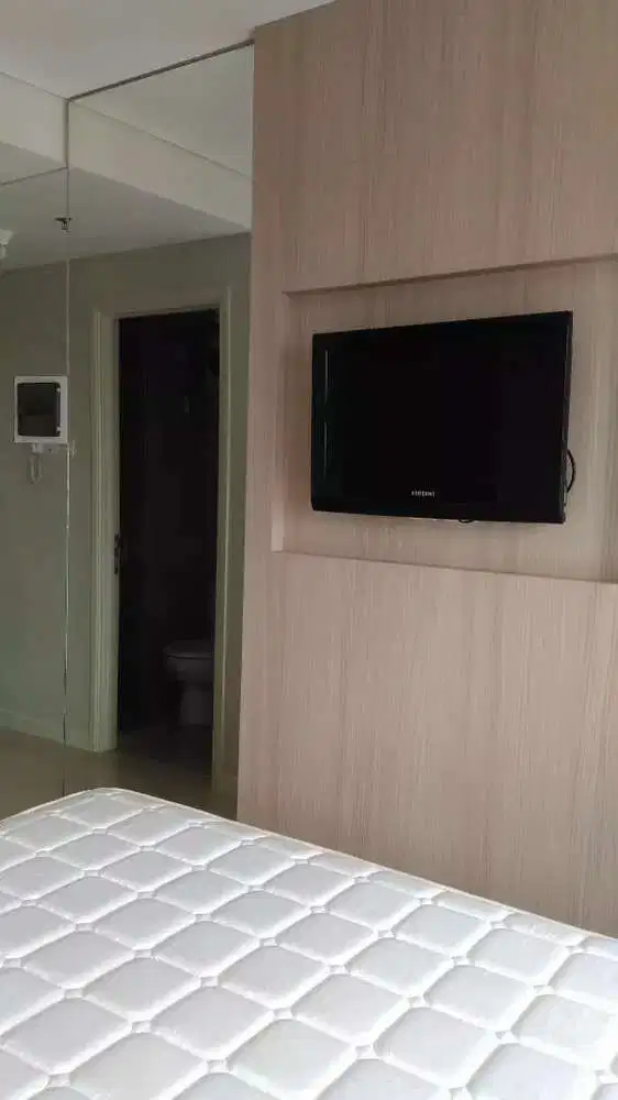 Disewakan Apartemen Madison Park Studio, dekat Central Park, Tol, RS