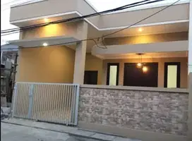 Rumah siap dihuni keluarga di villa gading harapan 1 KPR ok