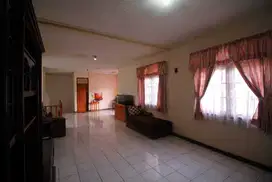 Dijual Rumah 2 Lantai Strategis Di Area Tci Taman Cibaduyut Indah