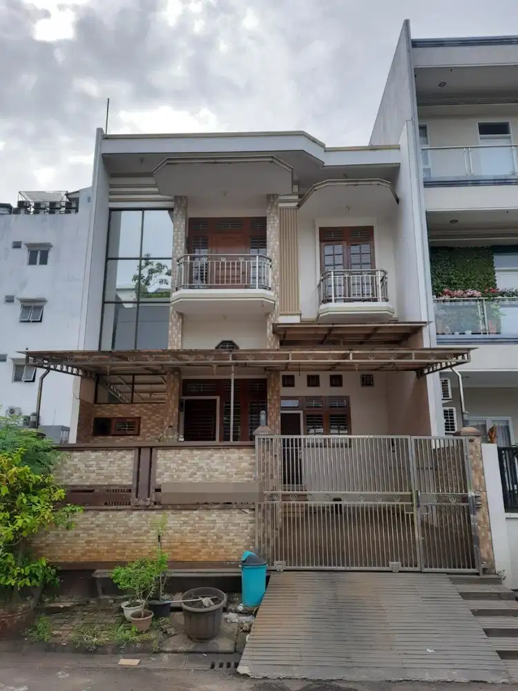 jual rumah bagus di kelapa gading