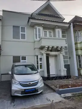 Rumah Dijual Siap Huni Taman Bukit Chedi Lippo Karawaci