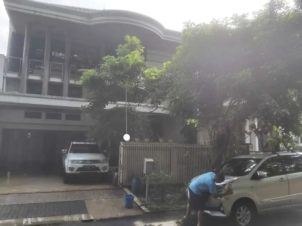 Rumah Luas Bangun Mandiri di Puspita Loka, BSD City, Tangsel