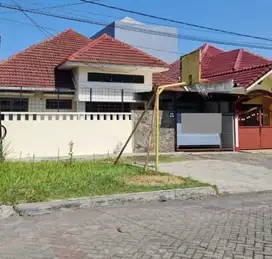 Rumah Siap Huni Nirwana Eksekutif Surabaya Timur LINGKUNGAN AMAN