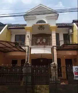 Rumah Mewah Billy Moon Pondok Kelapa 2 Lantai – Harga 2,2 M Nego!