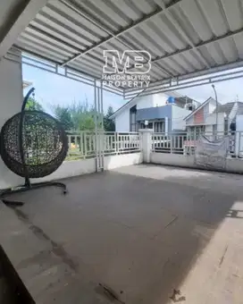 DIJUAL RUMAH APIK 2LT SEMI FURNISH SIAP HUNI DI DELATINOS BSD