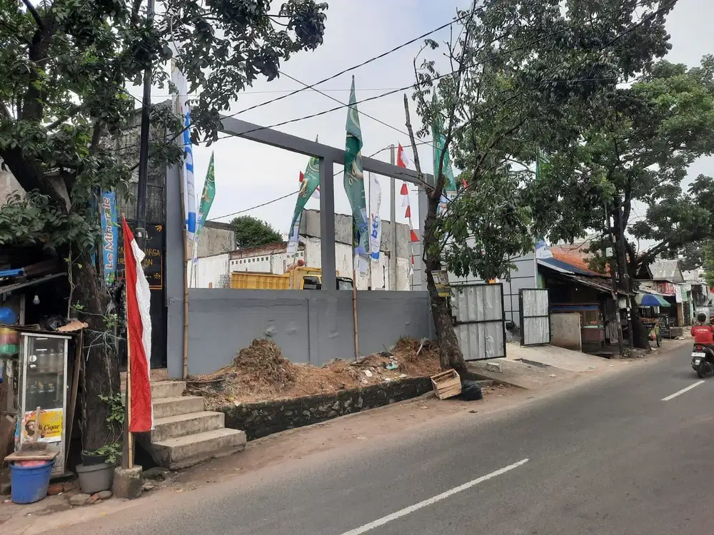 Casa Pesanggrahan 3, Jalan H. Muchtar Raya Jakarta Selatan